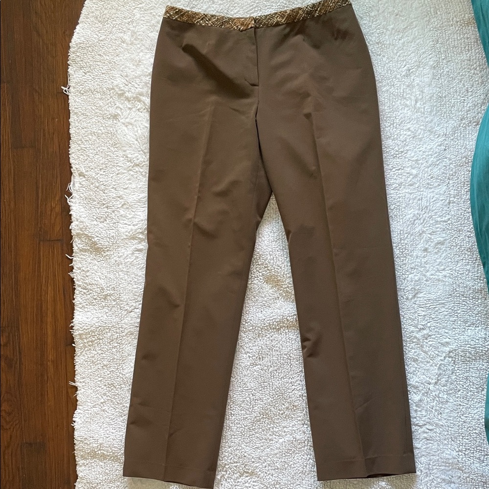 Harve Benard olive green Trousers with cute waistband.
